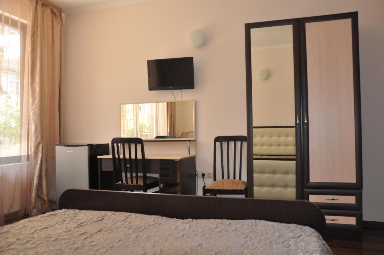 Mini Hotel Lidia New Athos Dış mekan fotoğraf